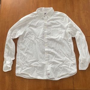 Vineyard Vines Mens button down shirt